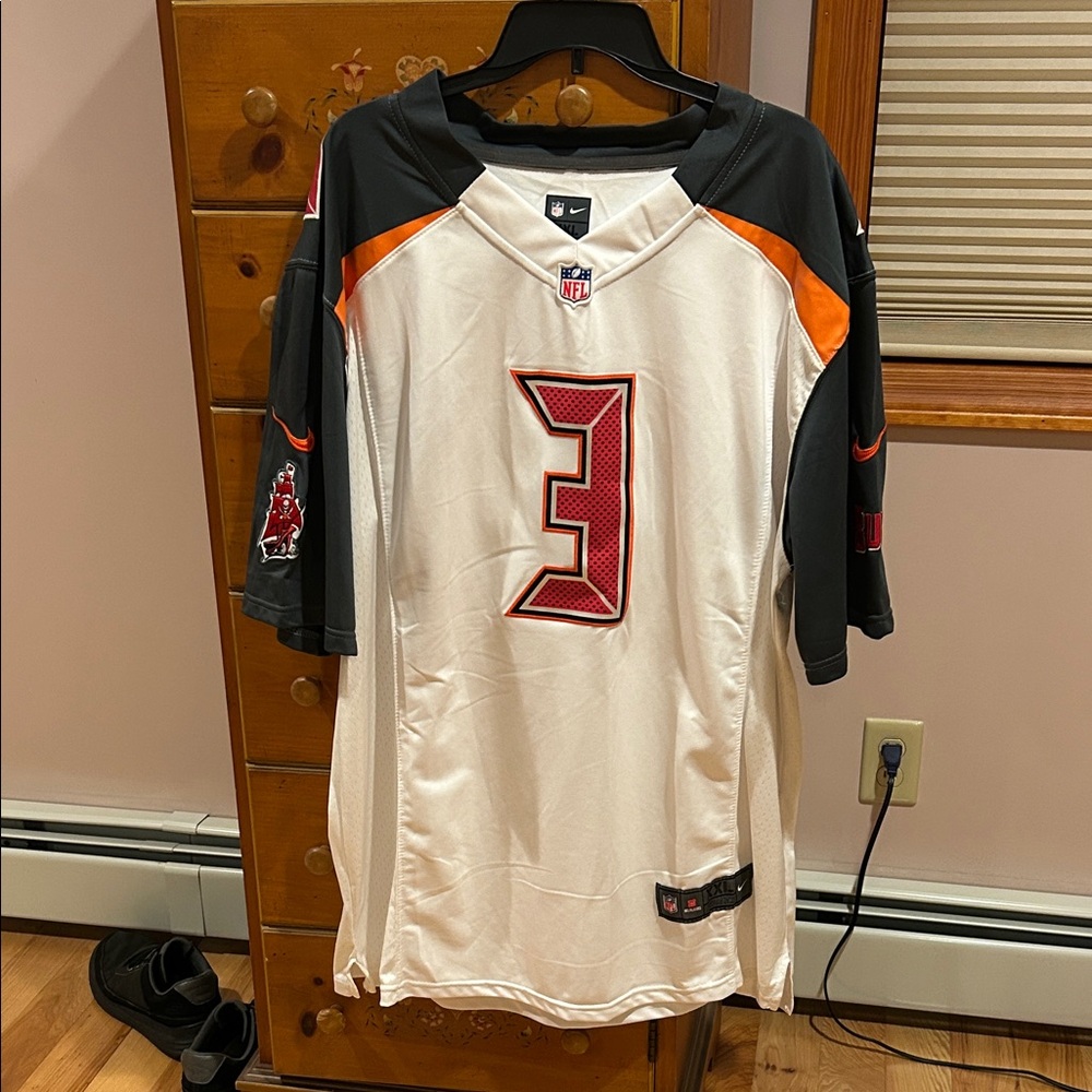 NFL Men's Tampa Bay Buccaneers Winston Jersey